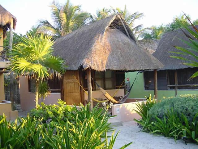 Готель Bt Live Tulum Located At The Party Zone Екстер'єр фото