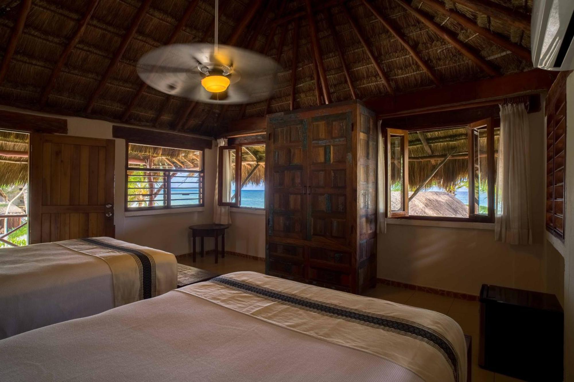 Готель Bt Live Tulum Located At The Party Zone Екстер'єр фото